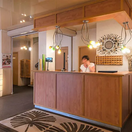 Hotel The Originals City, Rive Droite, Albi